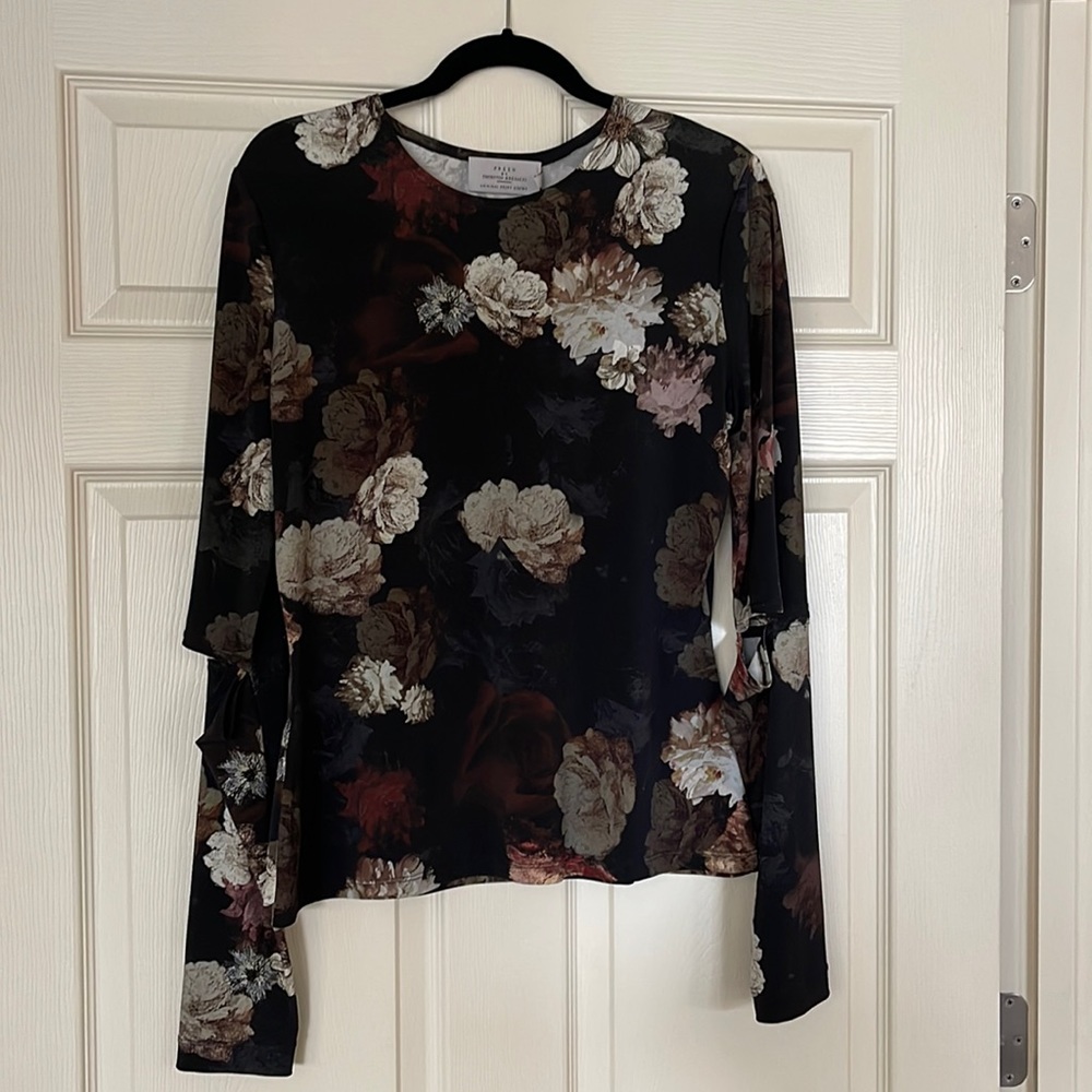 Designer top- Preen by Thornton Bregazzi. Original print design. New with tags.
